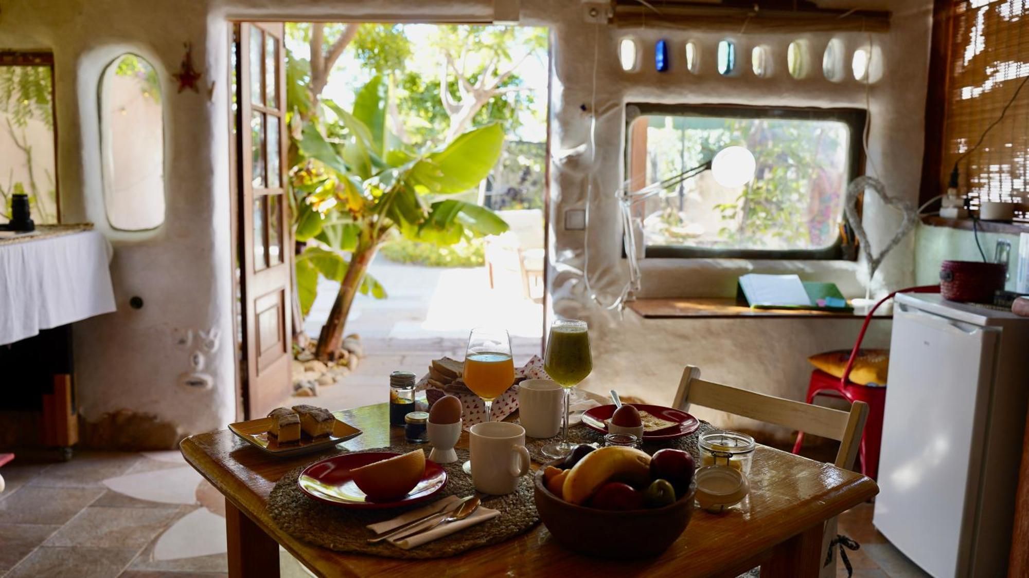 Casa Inspirada Bed & Breakfast Los Estancos Luaran gambar